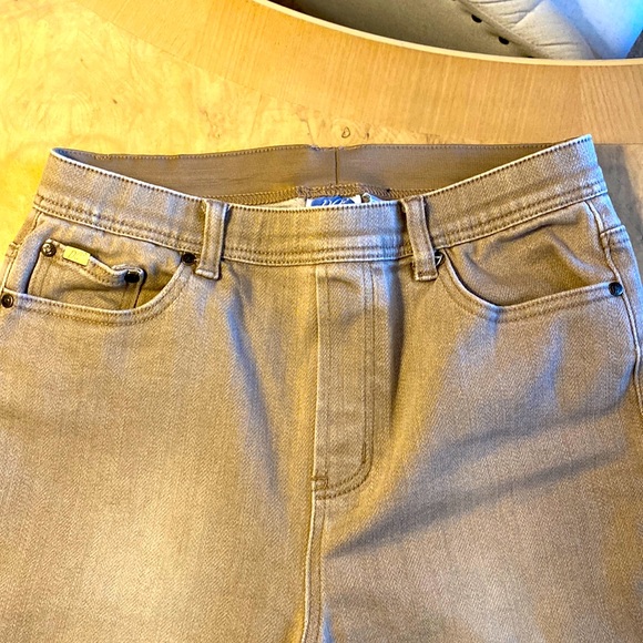 DONATED DG2 by Diane Gilman tan jeans. Size 10 - Picture 2 of 6
